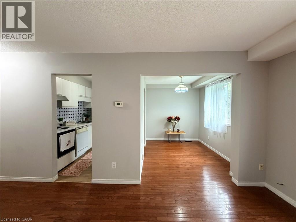 195 Ferguson Drive Unit# 6, Woodstock, Ontario  N4V 1A4 - Photo 13 - 40868353