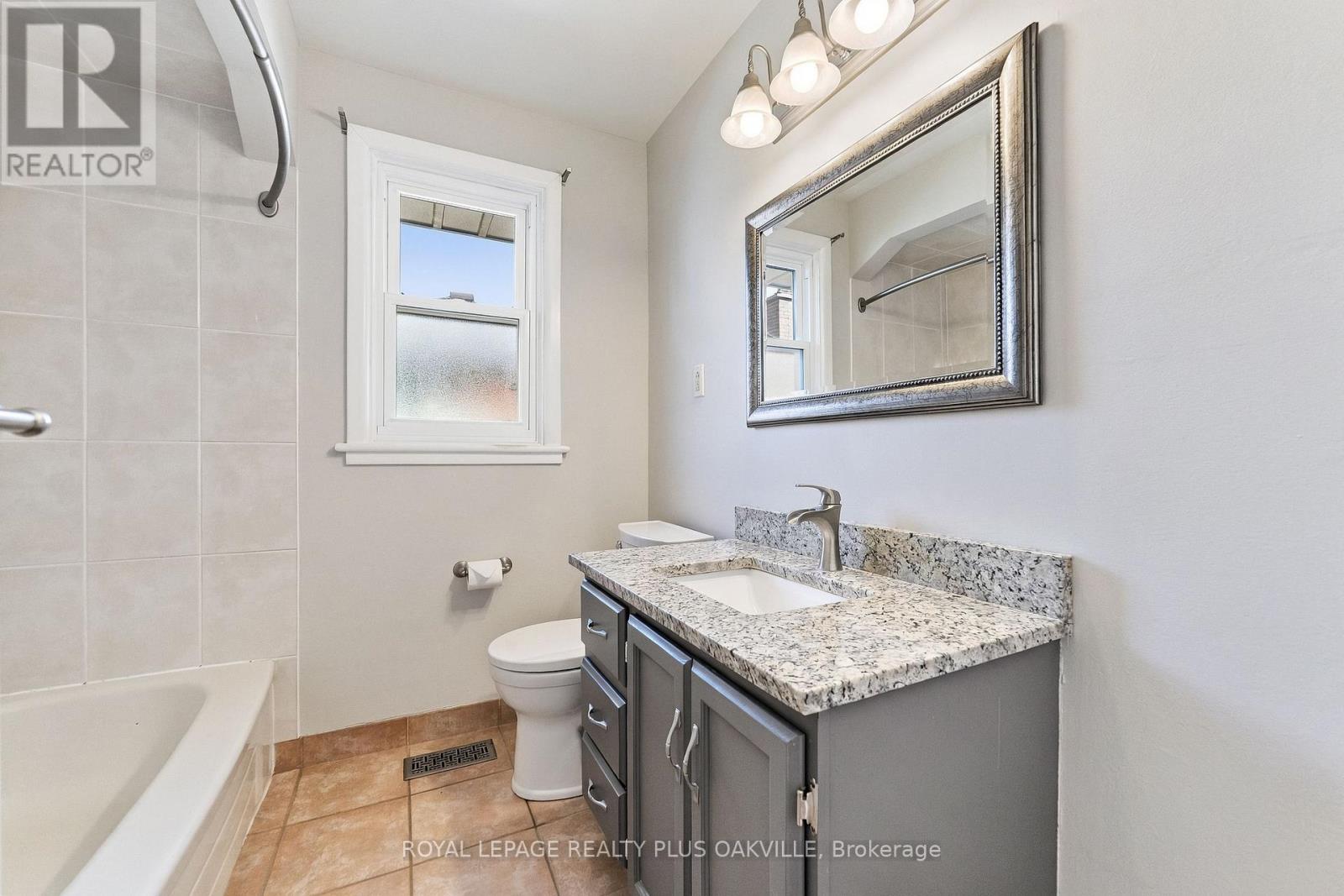 19 Endfield Avenue, Hamilton, Ontario  L8T 2L3 - Photo 15 - X13867440