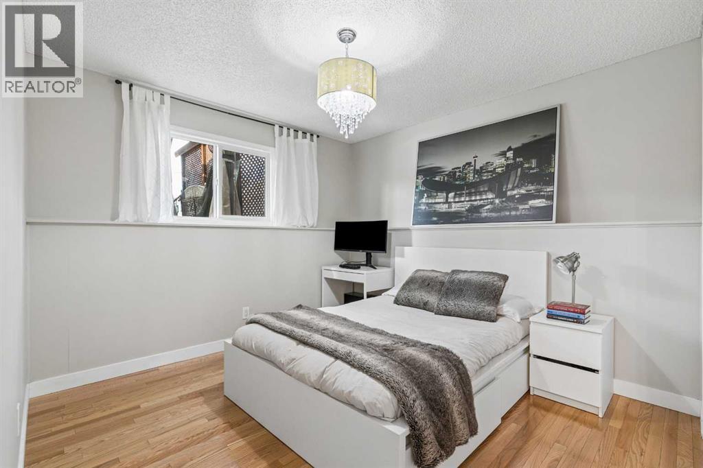43 Lake Sundance Place SE, Calgary, Alberta  T2J 2S9 - Photo 11 - A2350637