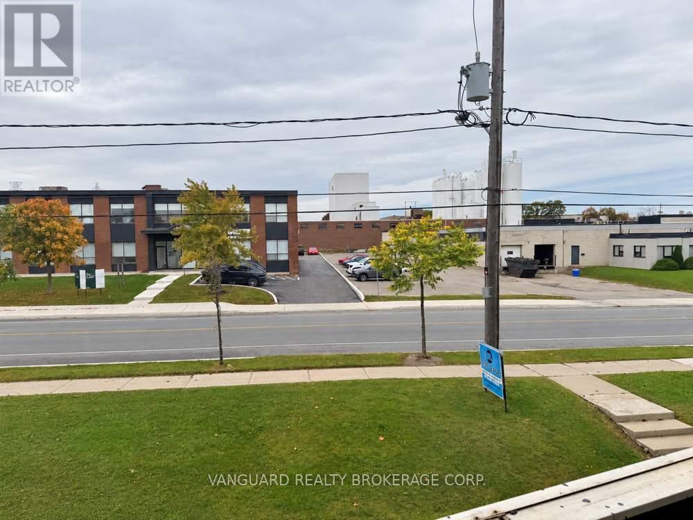 218 - 61 Alness Street, Toronto, Ontario  M3J 2H2 - Photo 8 - W13233346