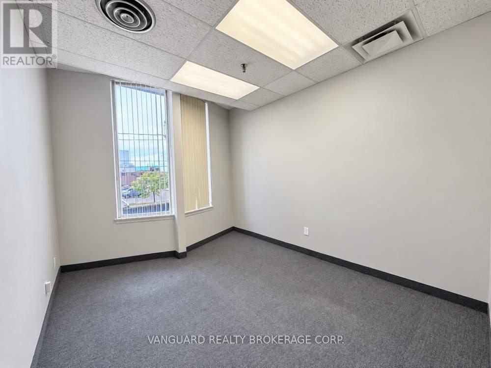 218 - 61 Alness Street, Toronto, Ontario  M3J 2H2 - Photo 6 - W13233346