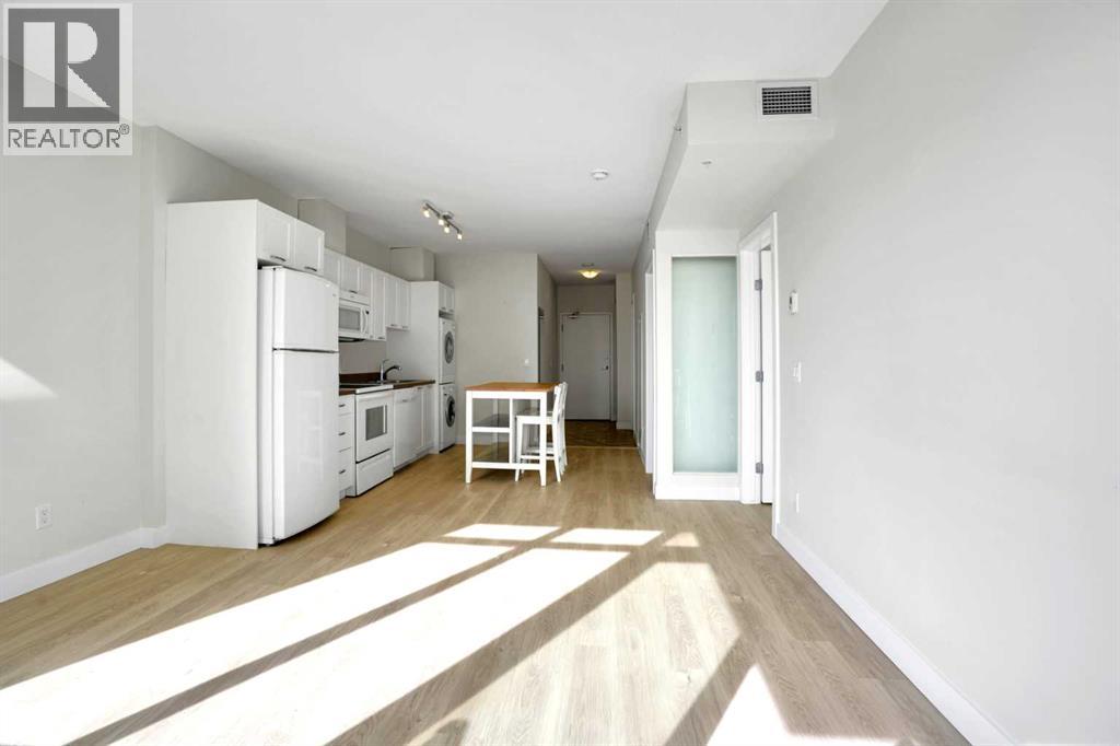 704, 3830 Brentwood Road NW