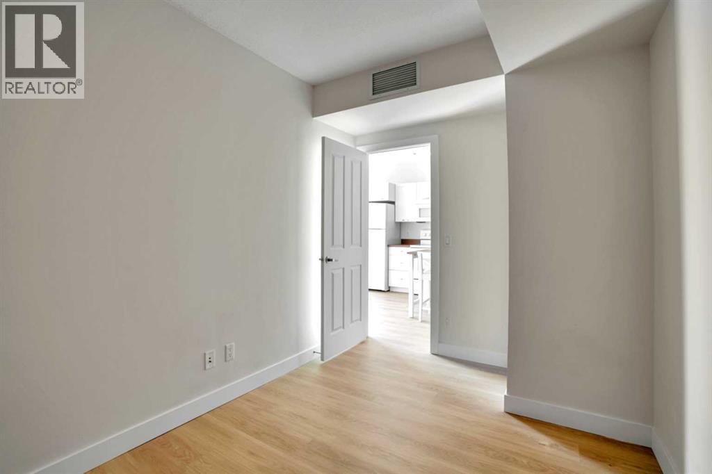 704, 3830 Brentwood Road NW