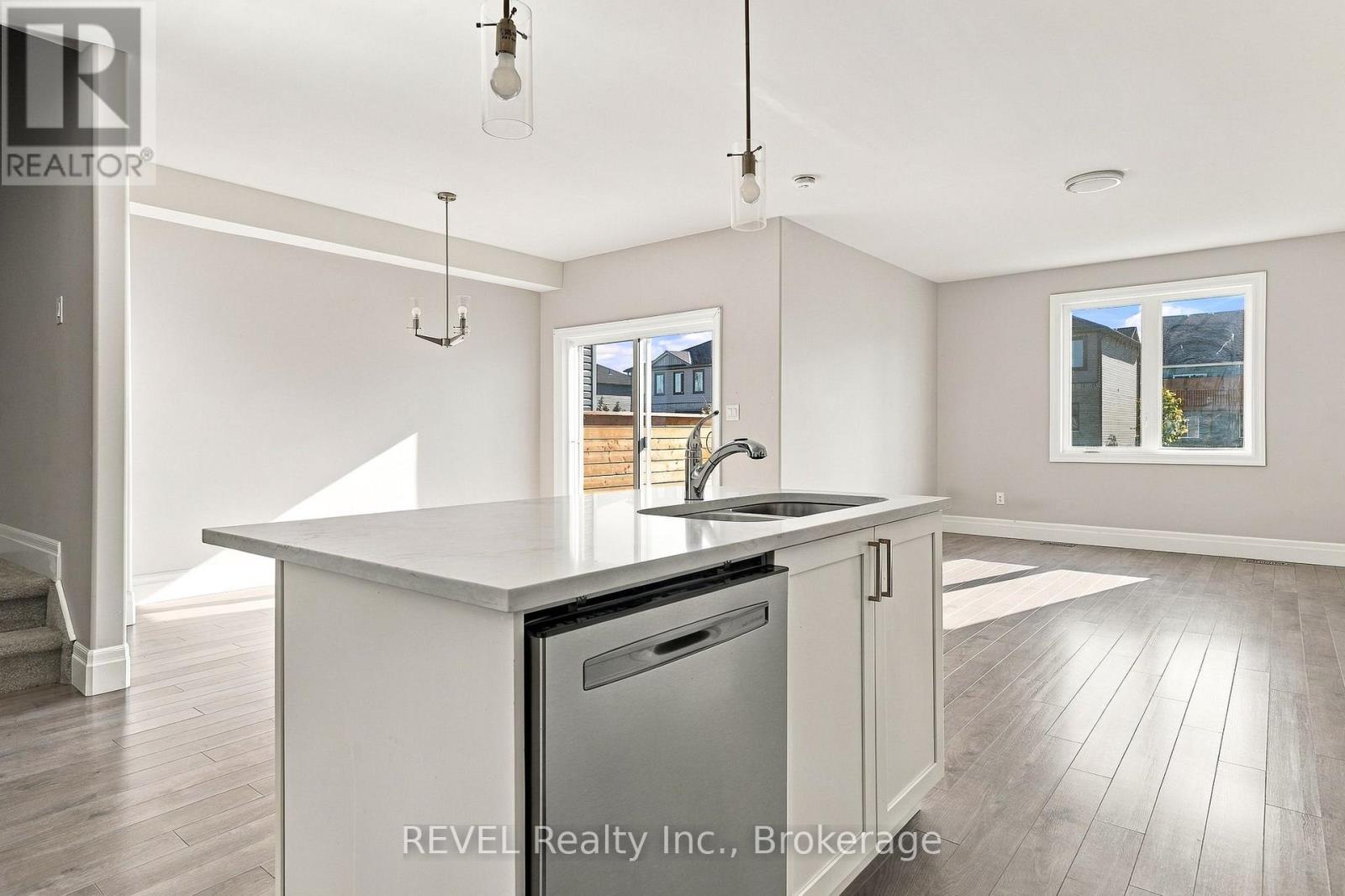 72 Markland Avenue, Prince Edward County, Ontario  K0K 2T0 - Photo 14 - X13872684