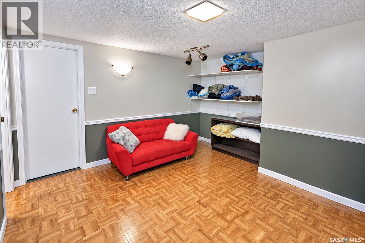 2338 Mcdonald Avenue, Prince Albert, Saskatchewan  S6V 2V6 - Photo 15 - SK050524