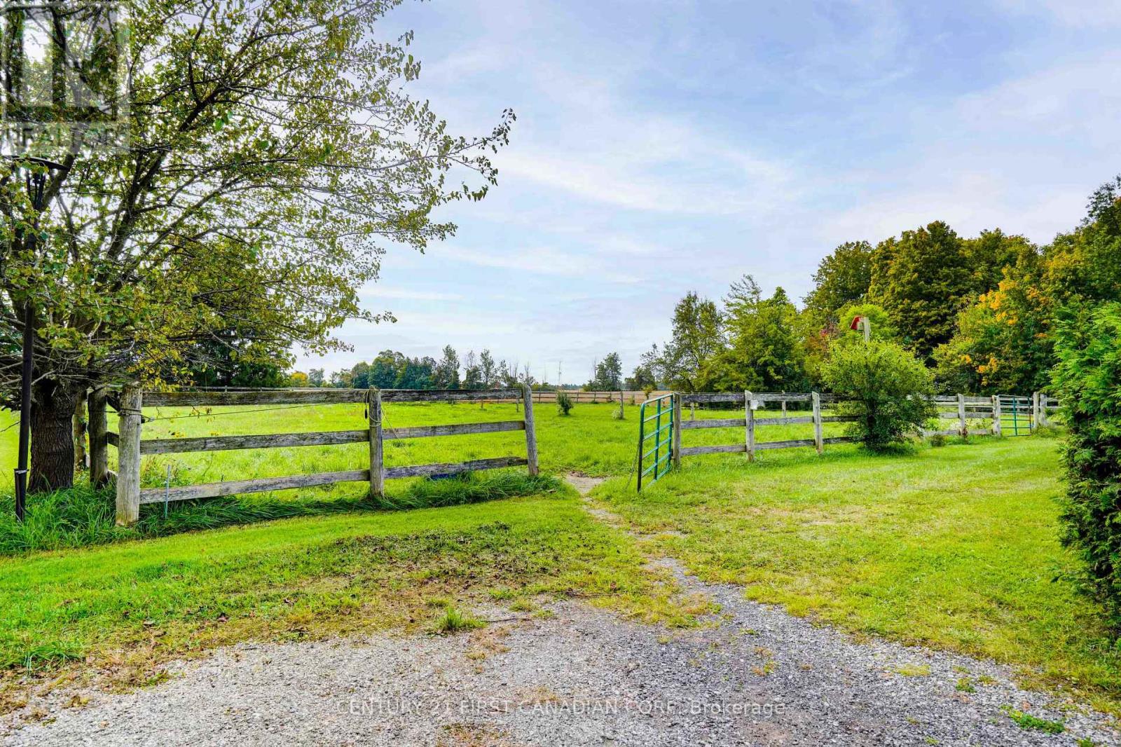 21485 Vanneck Road, Middlesex Centre, Ontario  N6H 5L2 - Photo 42 - X13872556
