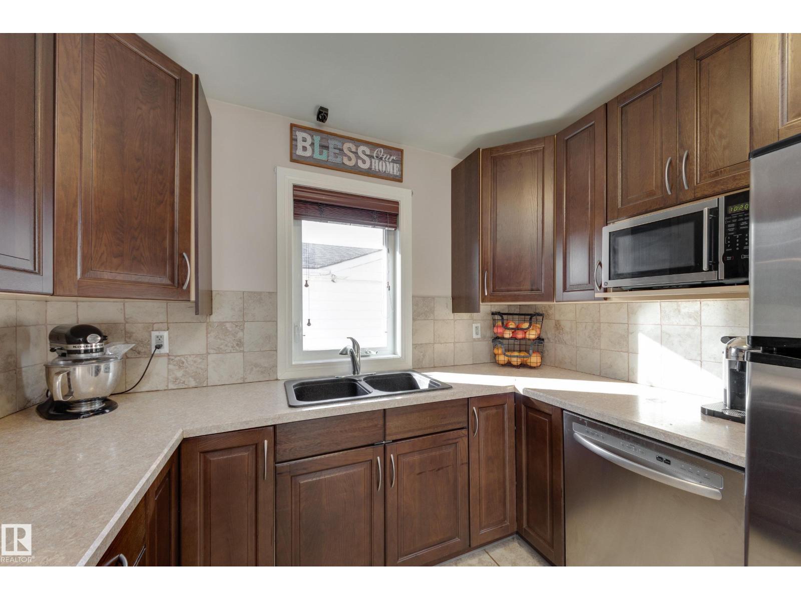 10466 159 St Nw, Edmonton, Alberta  T5P 3A7 - Photo 10 - E4512056