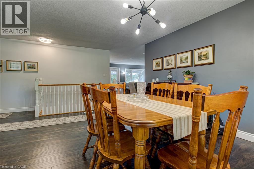 3 Oakwood Avenue, Kitchener, Ontario  N2H 6G7 - Photo 8 - 40869187