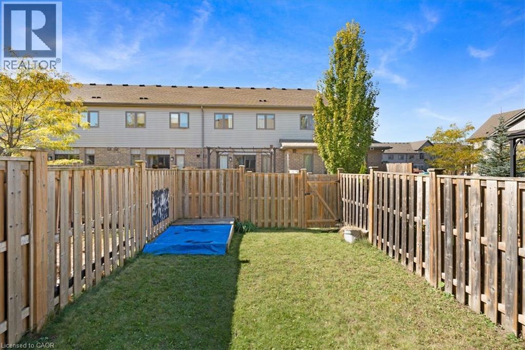 72 Meadowridge Street, Kitchener, Ontario  N2P 0E2 - Photo 37 - 40869229