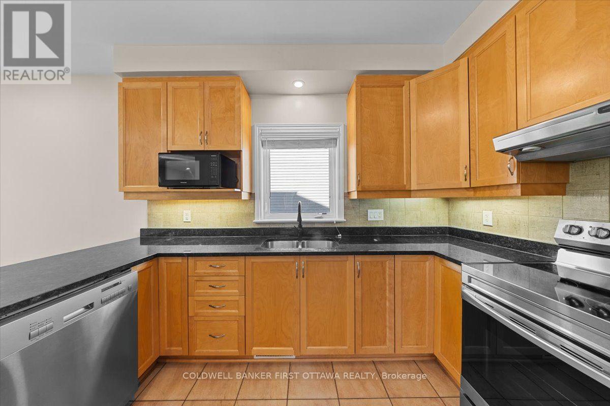 2898 Findlay Creek Drive, Ottawa, Ontario  K1T 0G6 - Photo 10 - X13872586