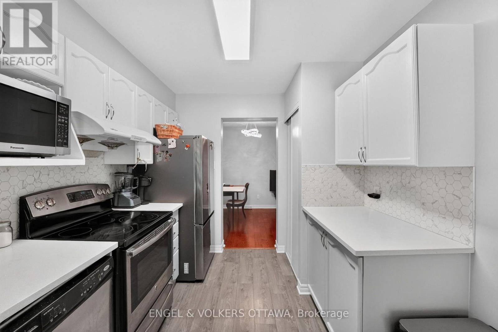 12 Kalbrook Street, Ottawa, Ontario  K2T 1A8 - Photo 15 - X13872632