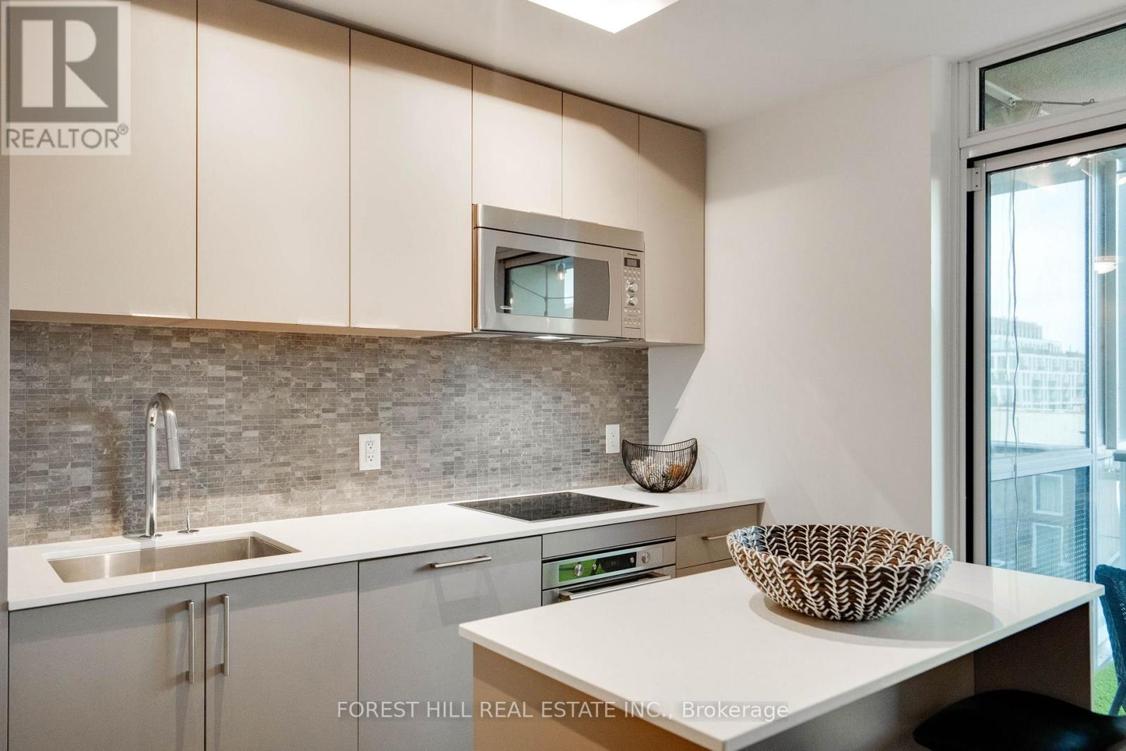 605 - 88 Cumberland Street, Toronto, Ontario  M5R 1A3 - Photo 13 - C13872638
