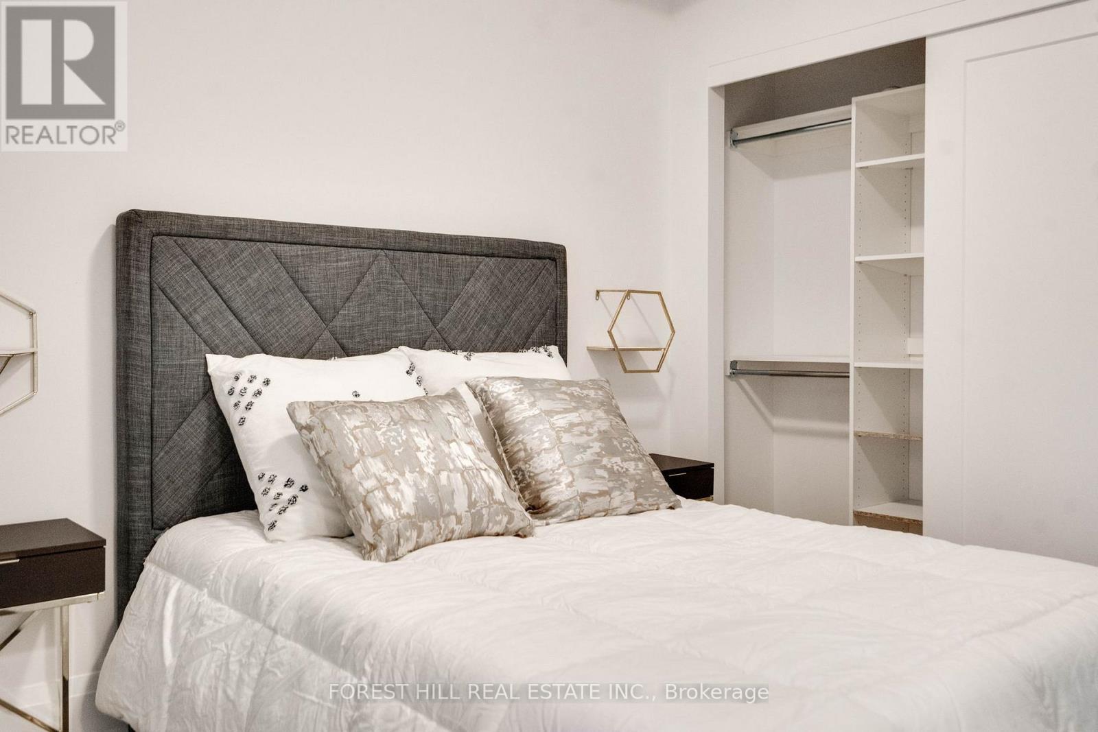 605 - 88 Cumberland Street, Toronto, Ontario  M5R 1A3 - Photo 21 - C13872638