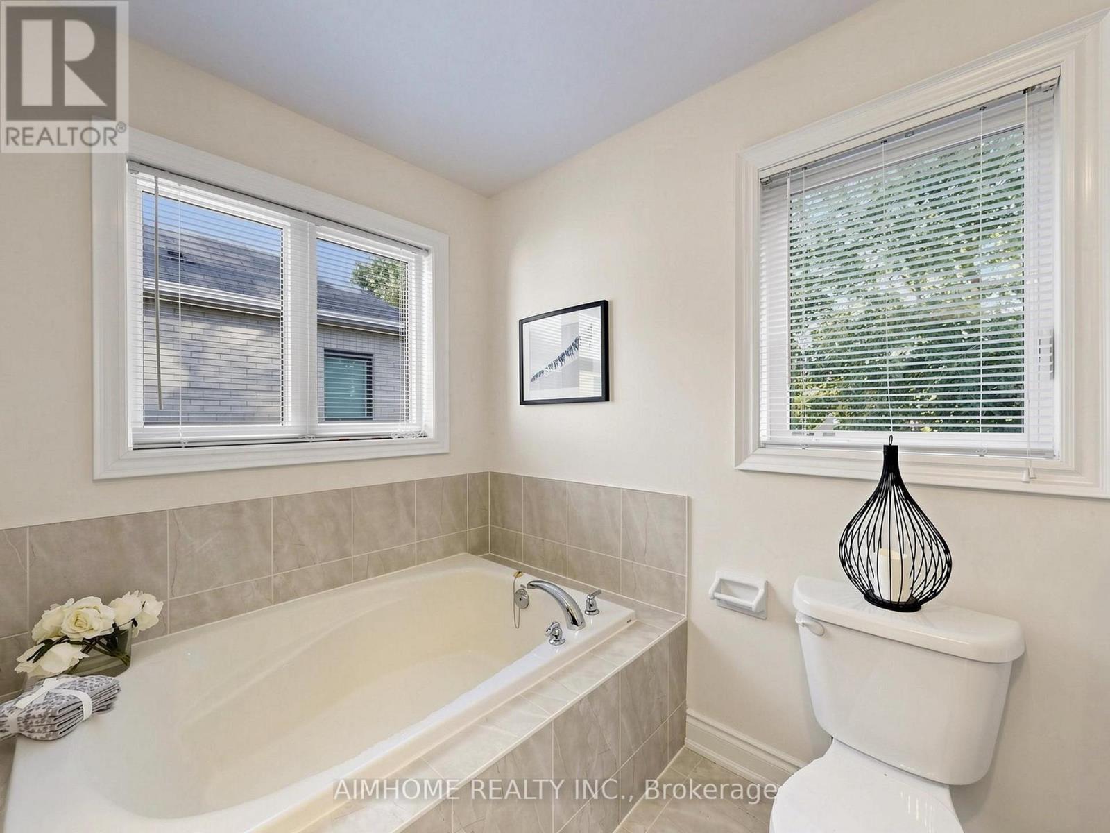 75 Chelsea Crescent, Bradford West Gwillimbury (Bradford), Ontario  L3Z 0J7 - Photo 36 - N13872672