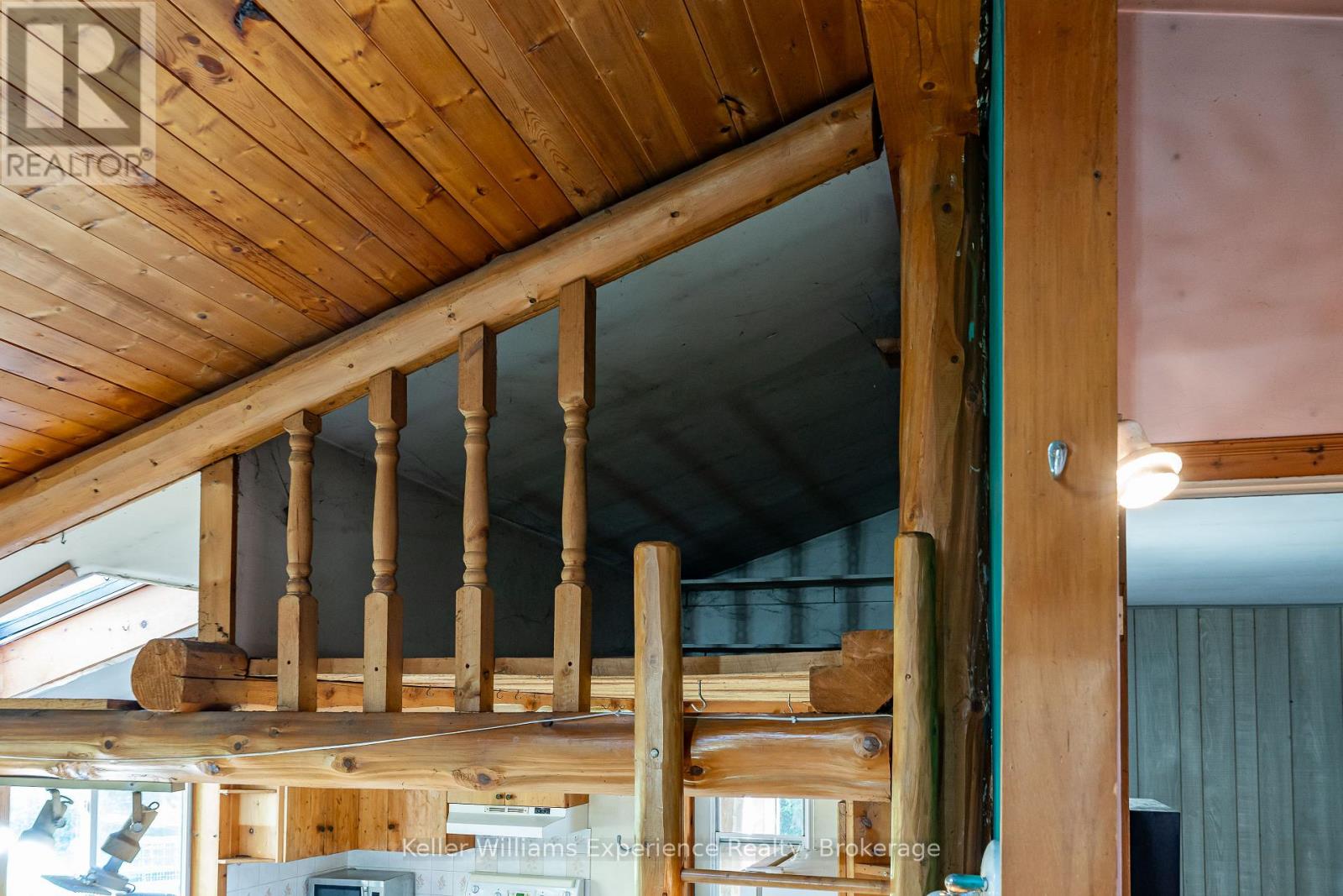 1074 West Road, Northern Bruce Peninsula, Ontario N0H 1W0 - Photo 12 - X13872636
