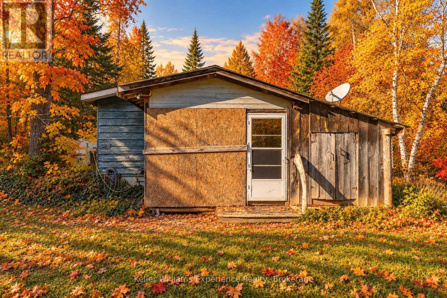 1074 West Road, Northern Bruce Peninsula, Ontario N0H 1W0 - Photo 29 - X13872636