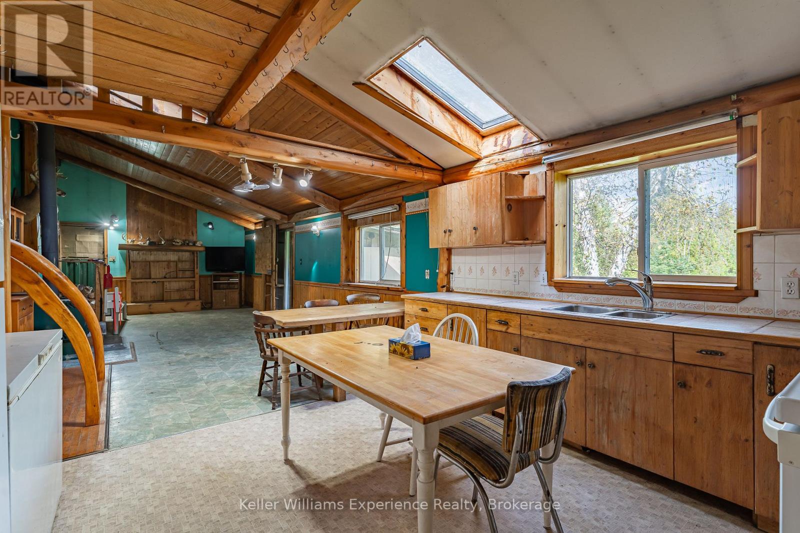 1074 West Road, Northern Bruce Peninsula, Ontario N0H 1W0 - Photo 8 - X13872636