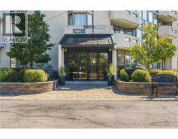 5070 PINEDALE Avenue Unit# 302, Burlington, Ontario