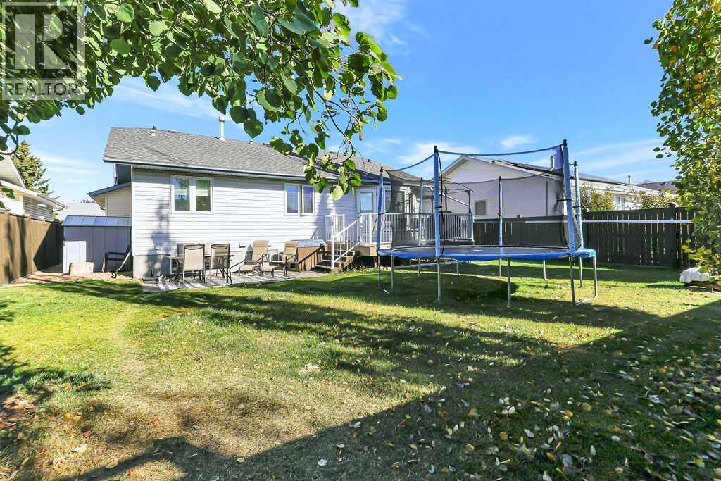 124 Lamont Close, Red Deer, Alberta  T4R 2R6 - Photo 37 - A2349515
