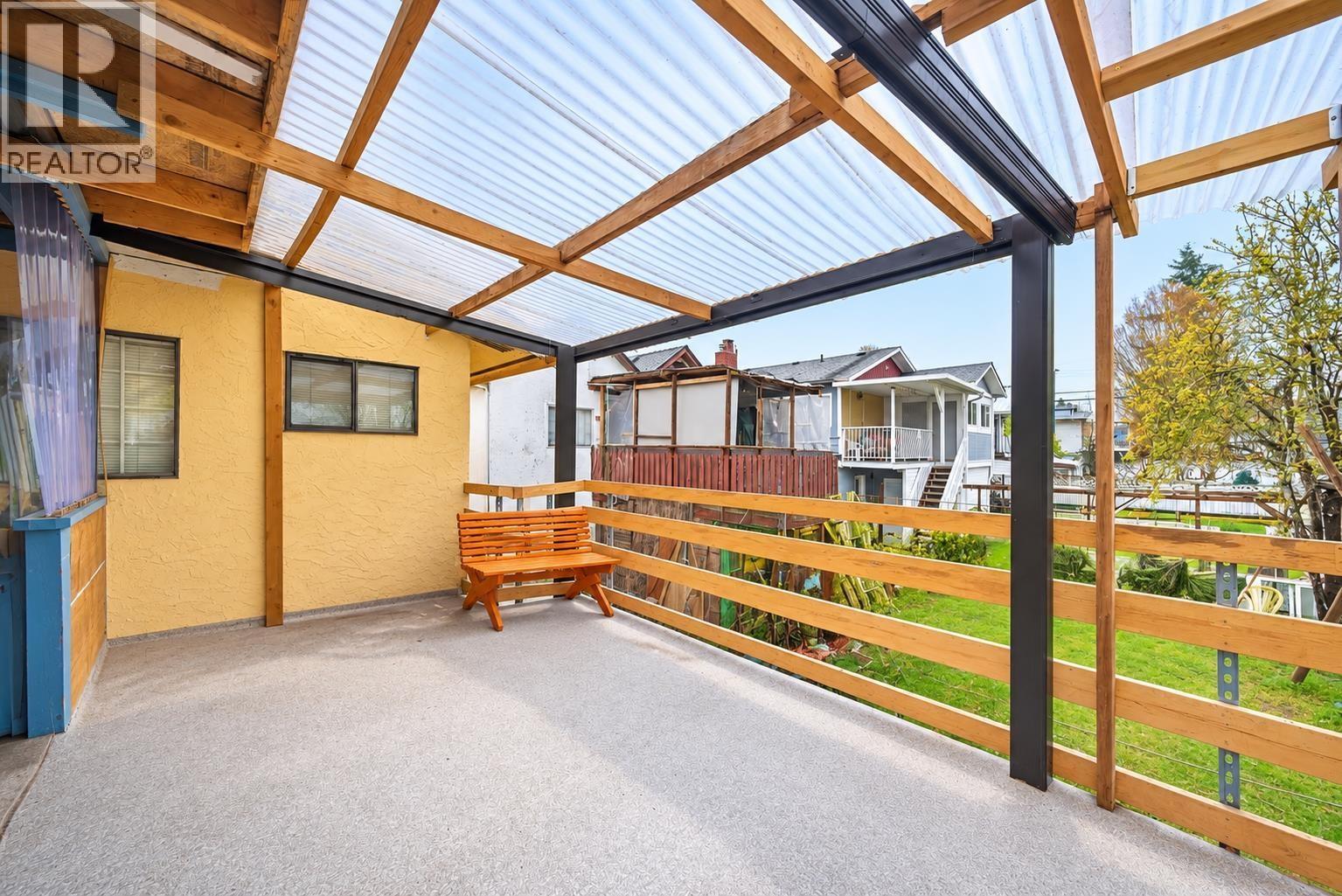 4940 Killarney Street, Vancouver, British Columbia  V5R 3V7 - Photo 23 - R3173056