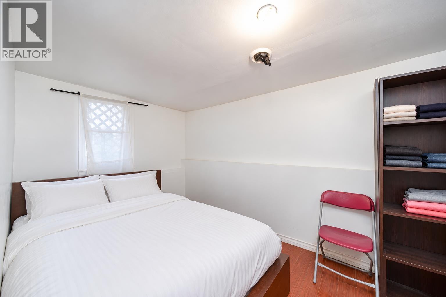 4940 Killarney Street, Vancouver, British Columbia  V5R 3V7 - Photo 8 - R3173056