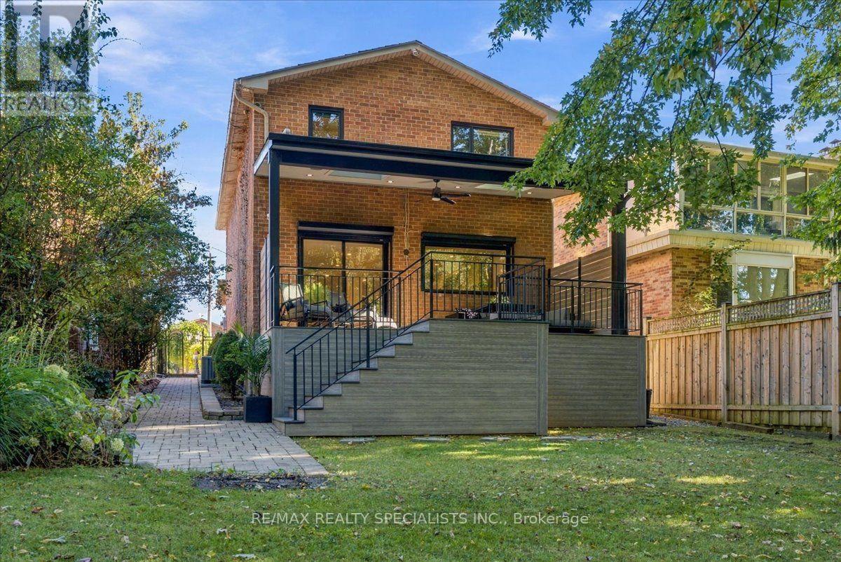 1131 Highgate Place, Mississauga, Ontario  L4W 3H3 - Photo 43 - W13872558