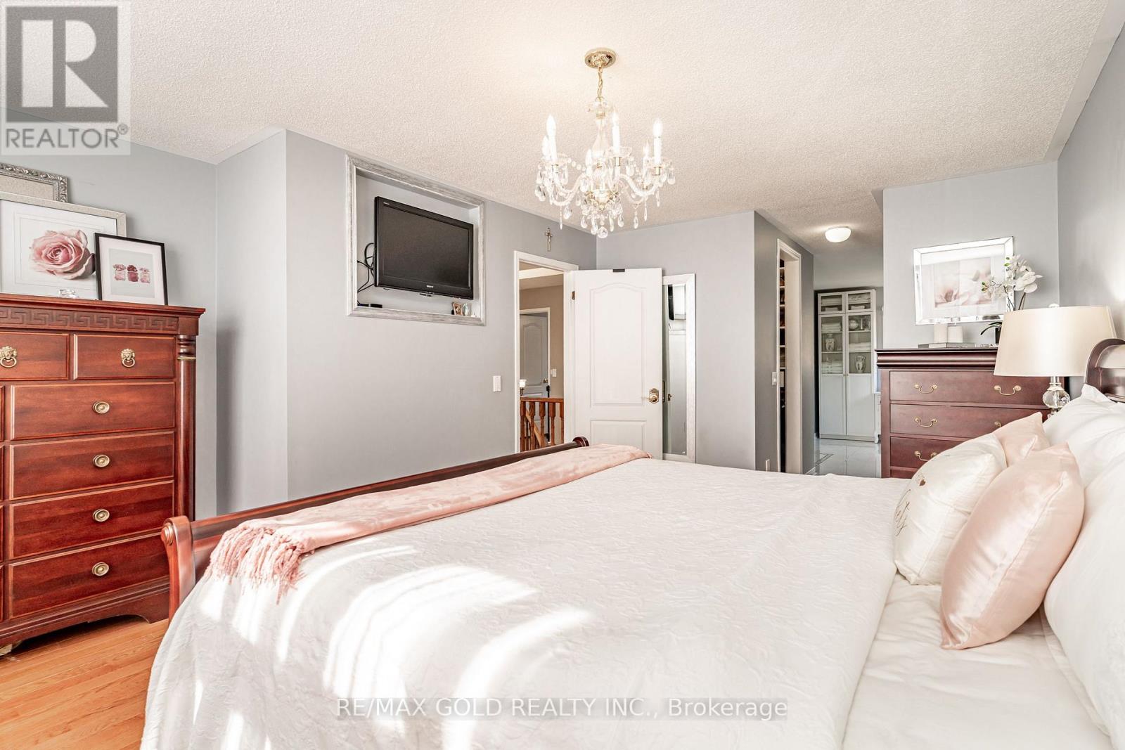 690 Peter Robertson Boulevard, Brampton, Ontario  L6R 1L7 - Photo 29 - W13872570