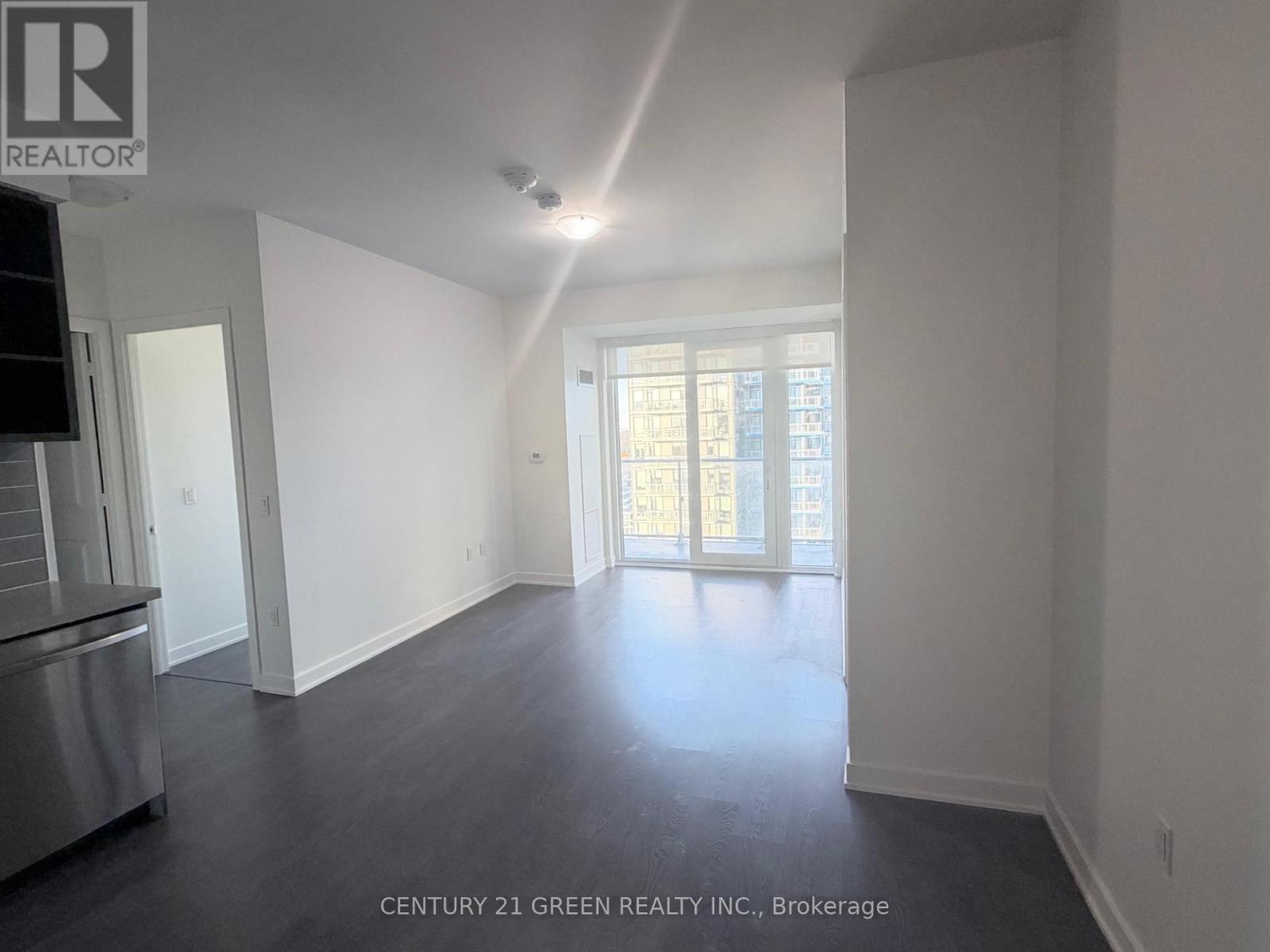 2101 - 4675 Metcalfe Avenue, Mississauga, Ontario  L5M 0Z8 - Photo 10 - W13872578