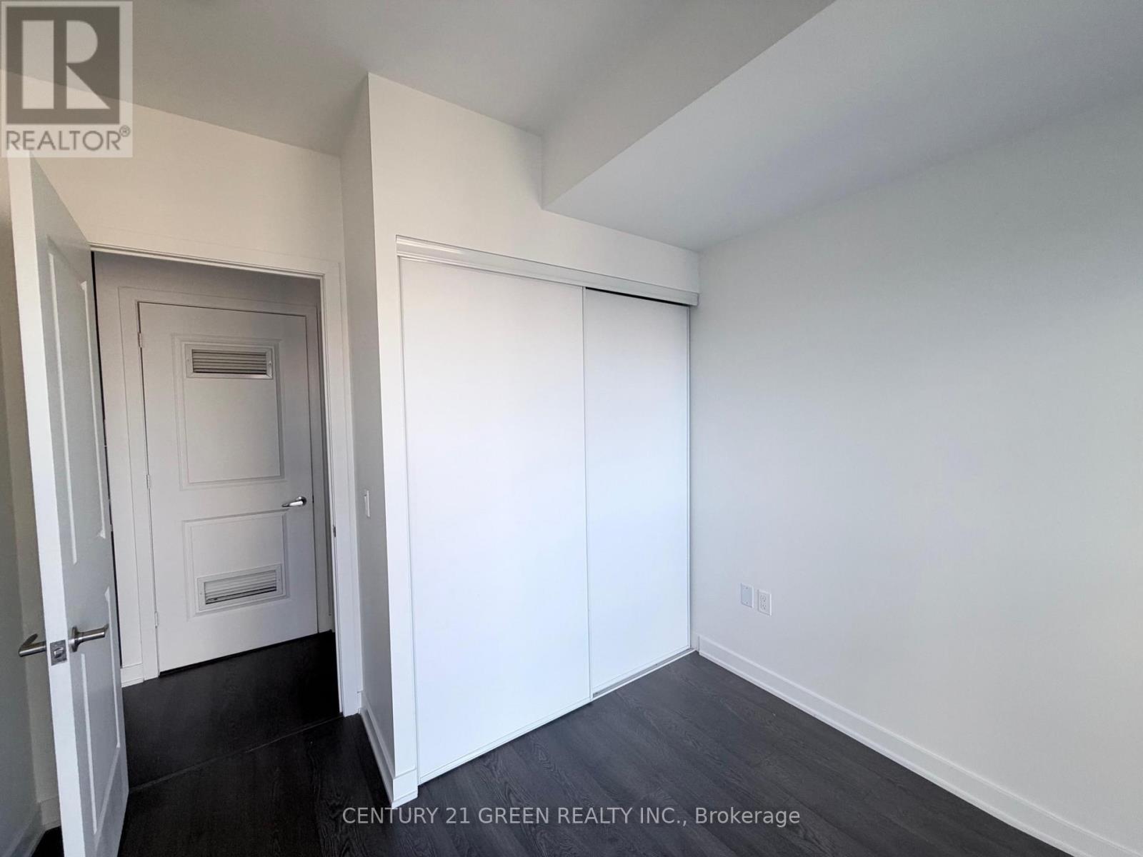 2101 - 4675 Metcalfe Avenue, Mississauga, Ontario  L5M 0Z8 - Photo 14 - W13872578