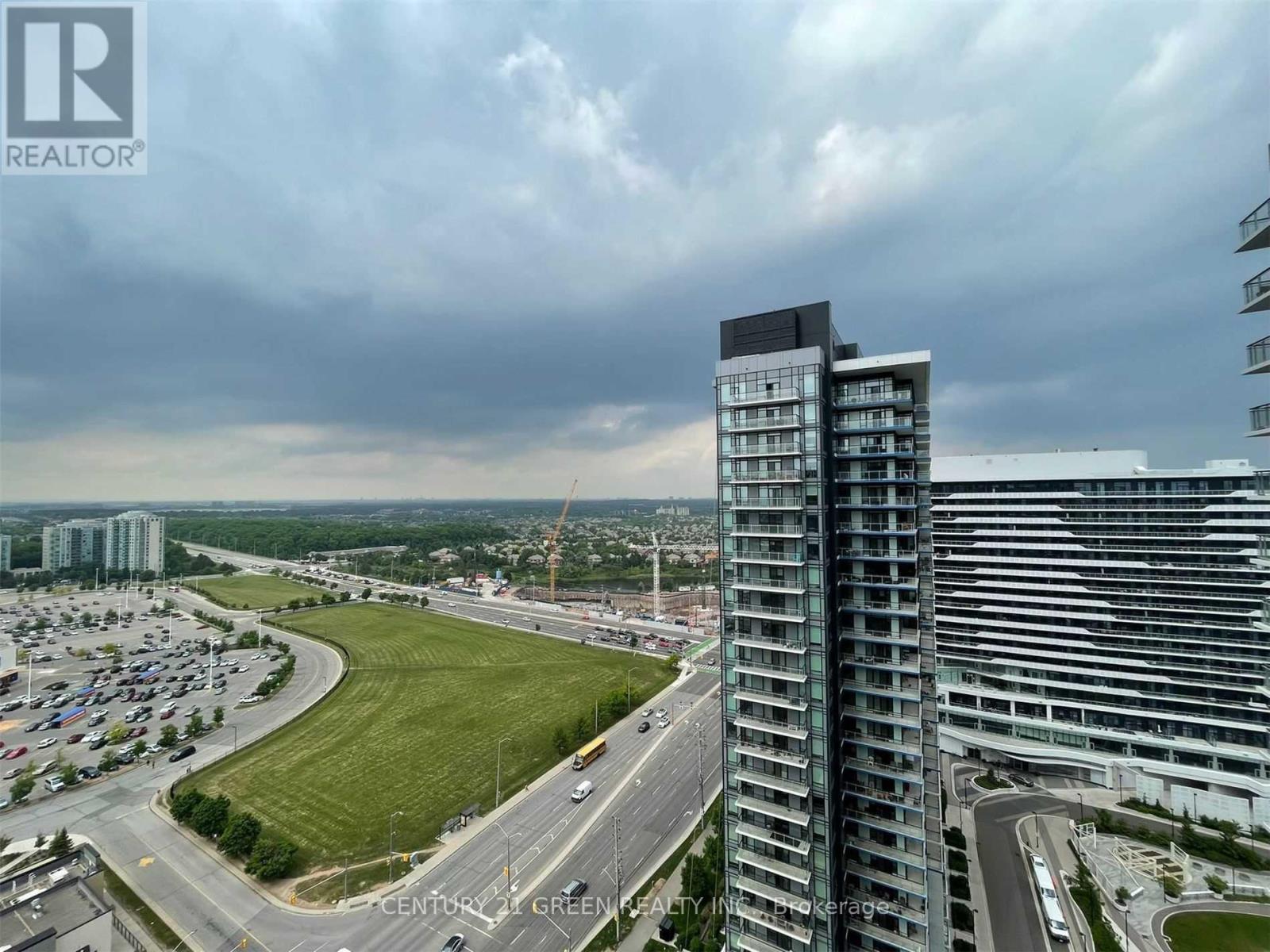 2101 - 4675 Metcalfe Avenue, Mississauga, Ontario  L5M 0Z8 - Photo 2 - W13872578