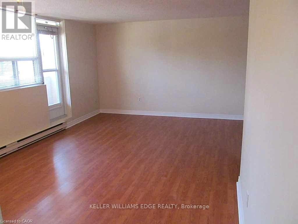 209 - 700 Dynes Road, Burlington, Ontario  L7N 3M2 - Photo 10 - W13872584