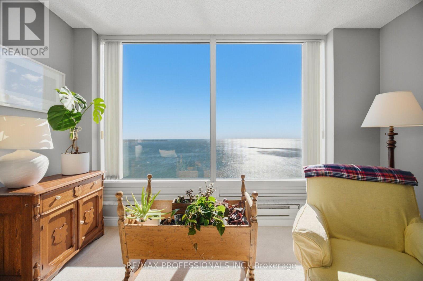 4203 - 1 Palace Pier Court, Toronto, Ontario  M8V 3W9 - Photo 6 - W13872612
