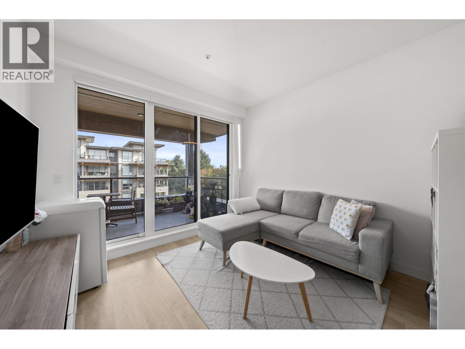 507 7579 16th Street, Burnaby, British Columbia  V3N 0H7 - Photo 11 - R3173324