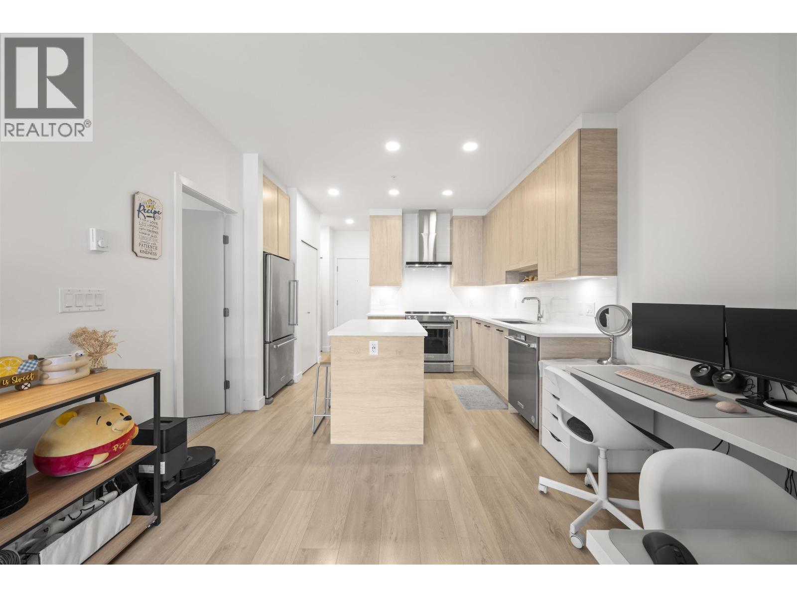 507 7579 16th Street, Burnaby, British Columbia  V3N 0H7 - Photo 10 - R3173324