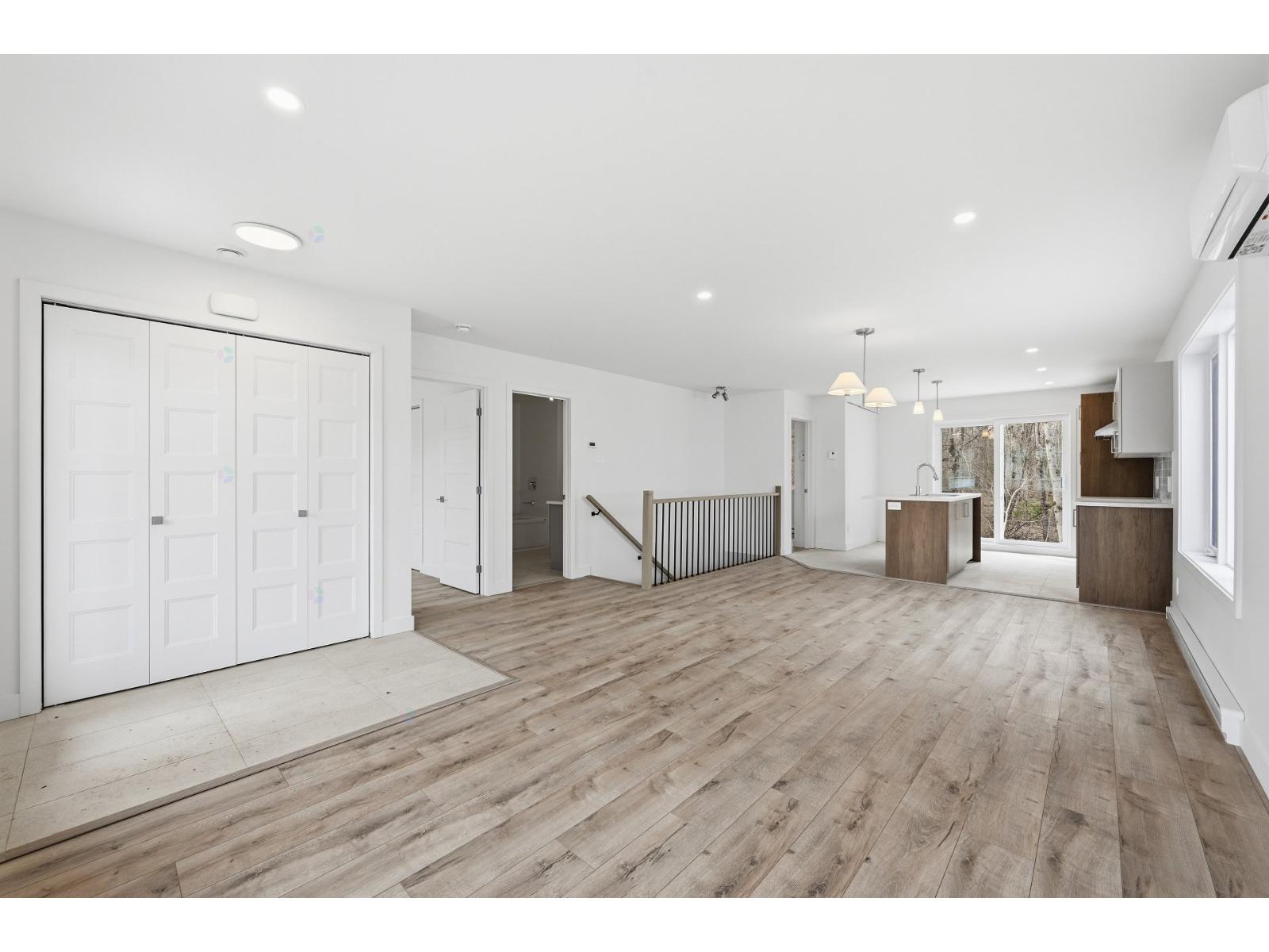 3194 Rue Lamarche Sorel-Tracy Quebec Canada J3R0P3 3