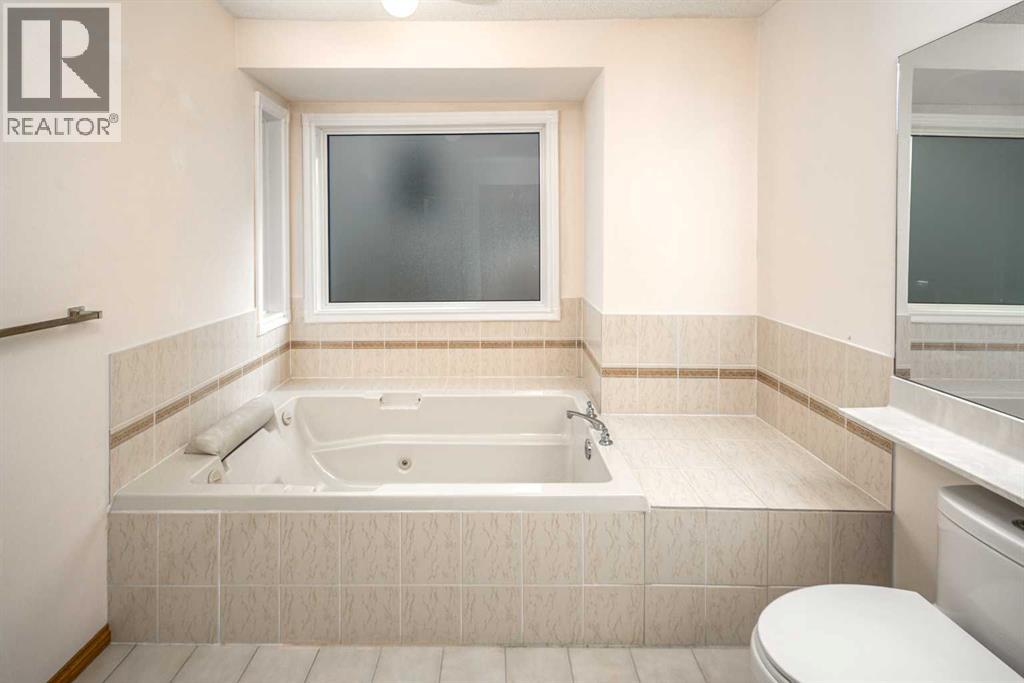 6915 Christie Estate Boulevard SW, Calgary, Alberta  T3H 2R2 - Photo 26 - A2350086