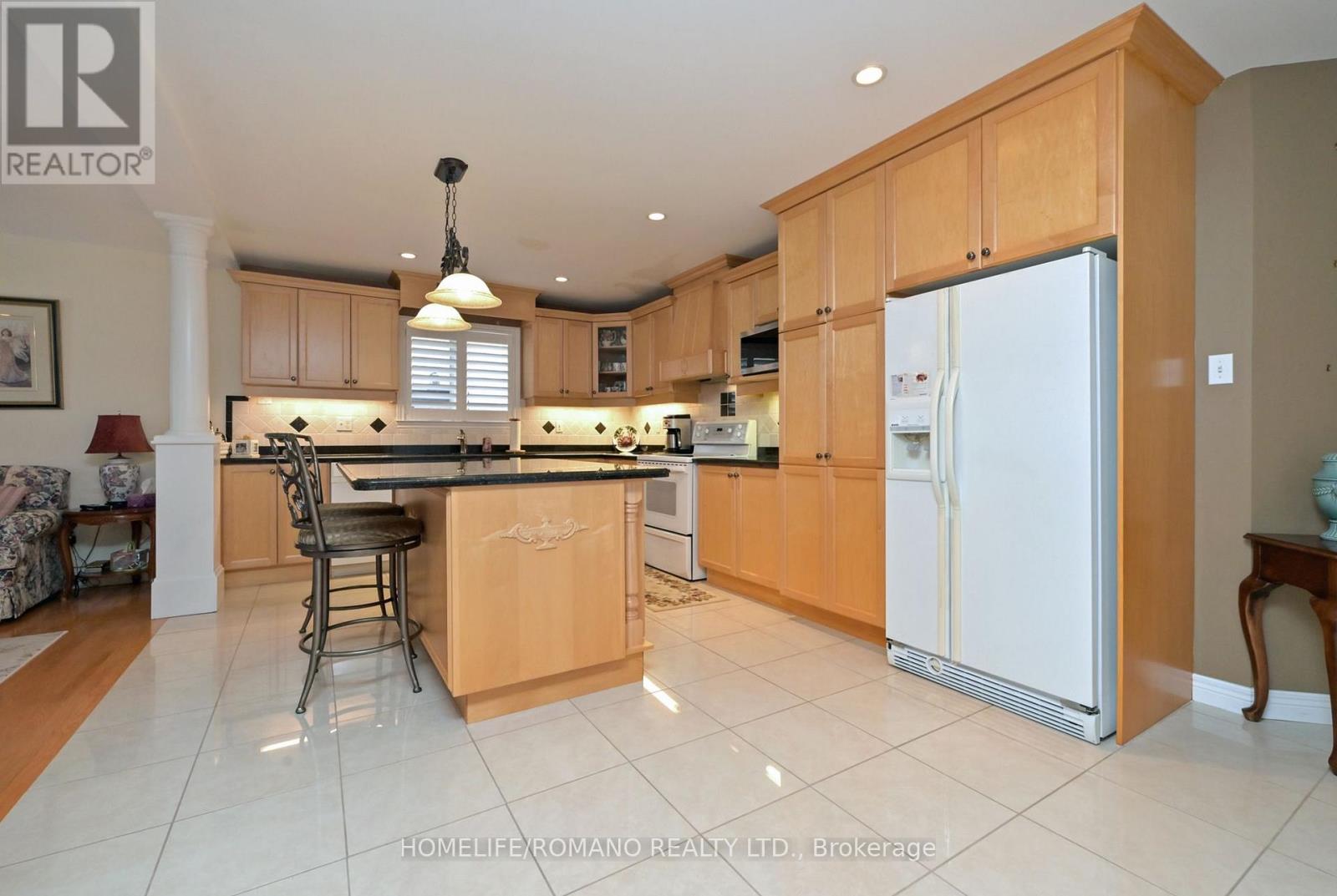 1052 Greenhill Avenue, Hamilton, Ontario  L8G 5G9 - Photo 9 - X13872694