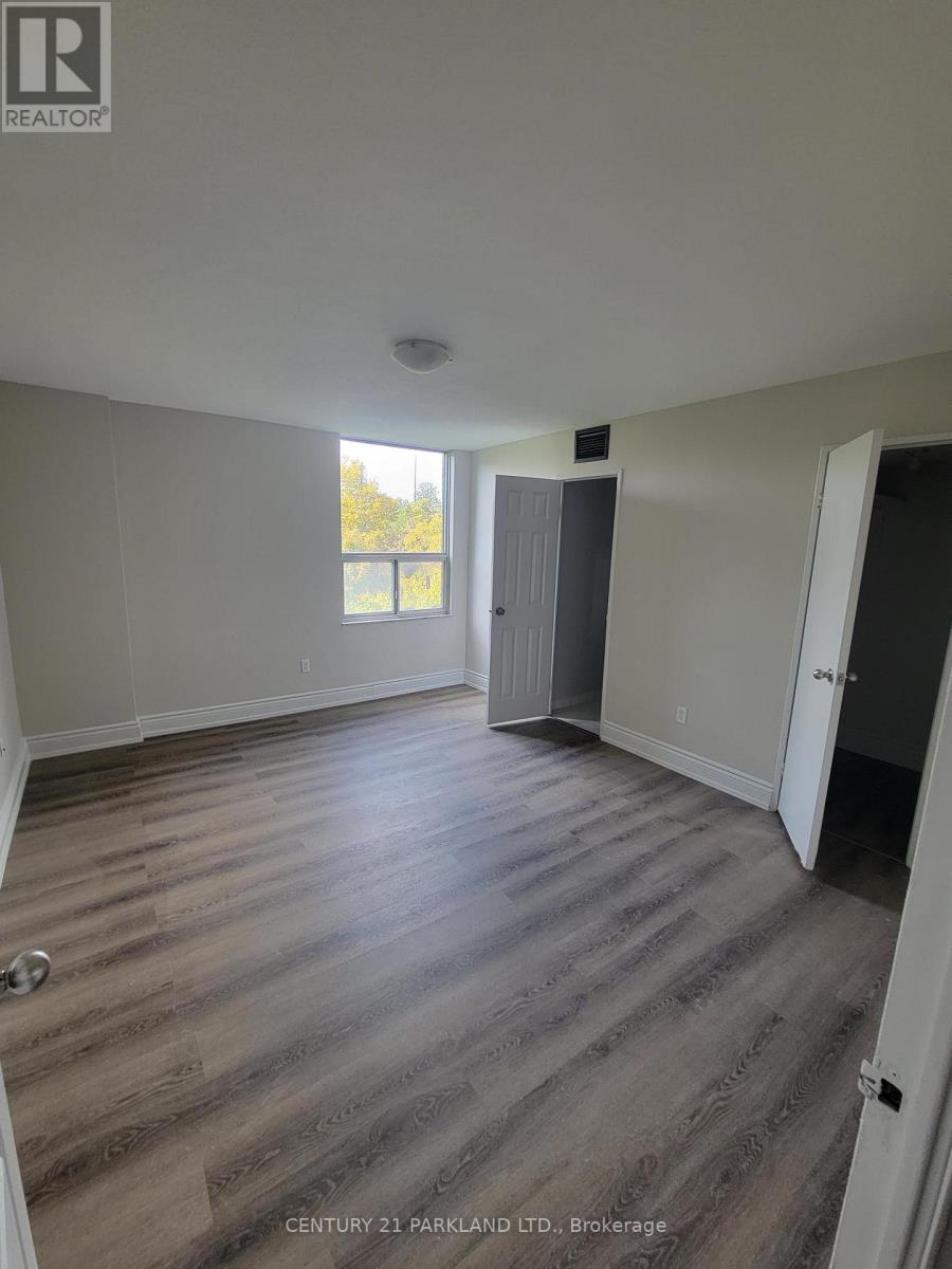 #517 - 10 Edgecliffe Golfway, Toronto, Ontario  M3C 3A3 - Photo 9 - C13821578