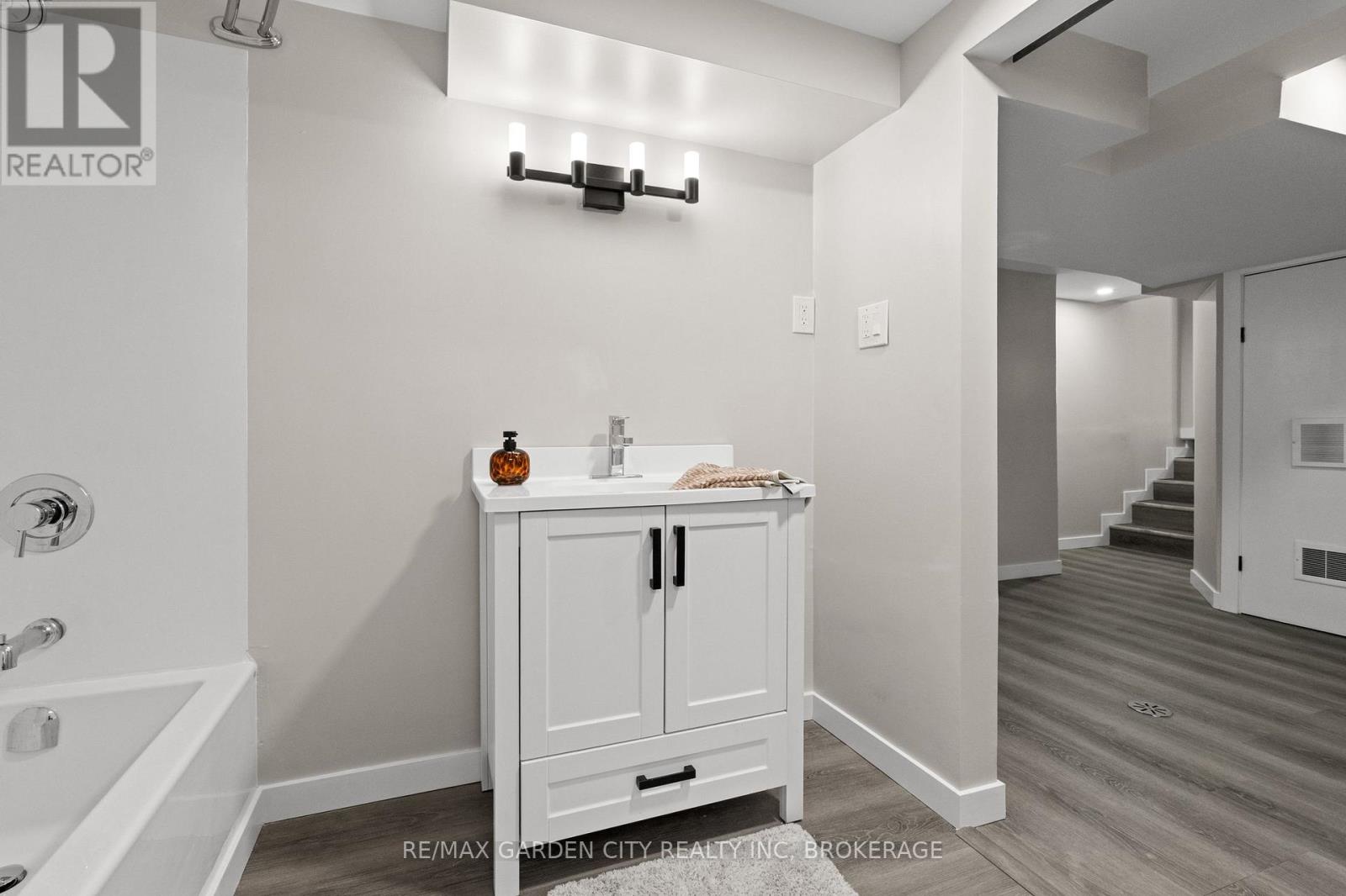 Lower. - 49 Bendingroad Crescent, St. Catharines, Ontario  L2N 5R4 - Photo 22 - X13872416