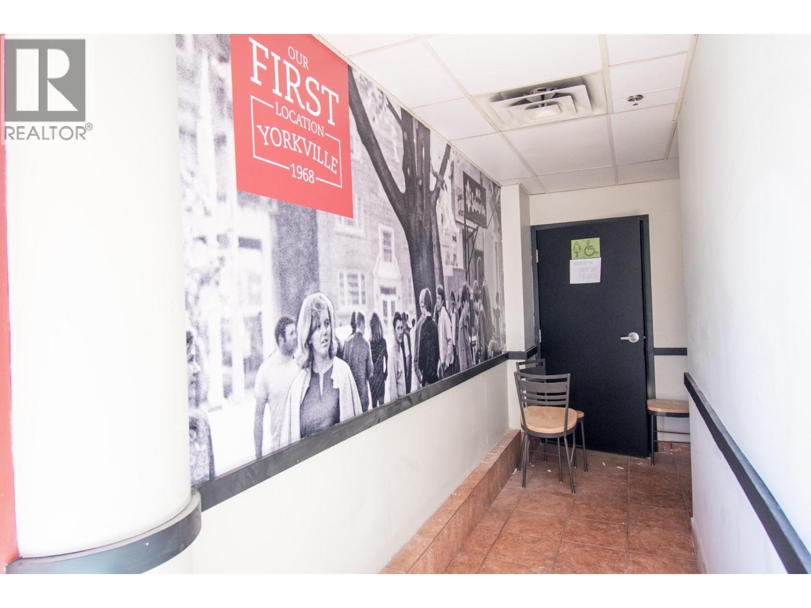 2885 E Broadway Street, Vancouver, British Columbia  V5M 1Y9 - Photo 5 - C8082618