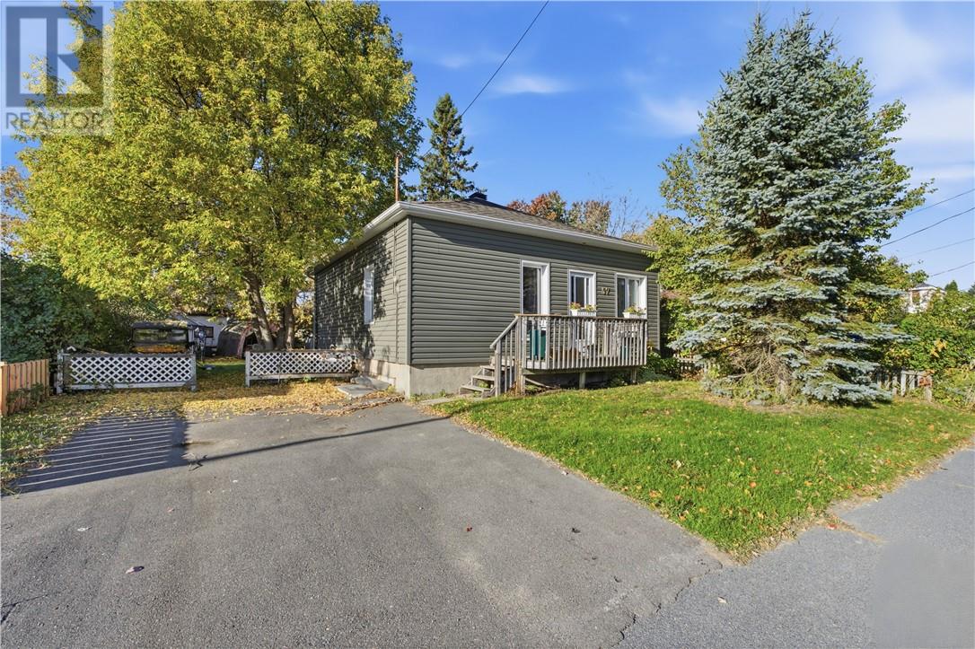 57 Sellwood Avenue, Capreol, Ontario  P0M 1H0 - Photo 14 - 2130834