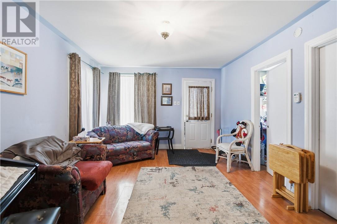 57 Sellwood Avenue, Capreol, Ontario  P0M 1H0 - Photo 3 - 2130834