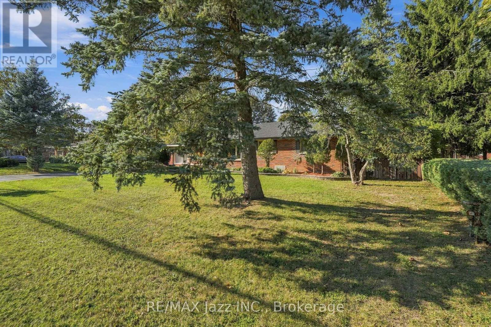 346 Conlin Road E, Oshawa, Ontario  L1H 7K5 - Photo 3 - E13872708