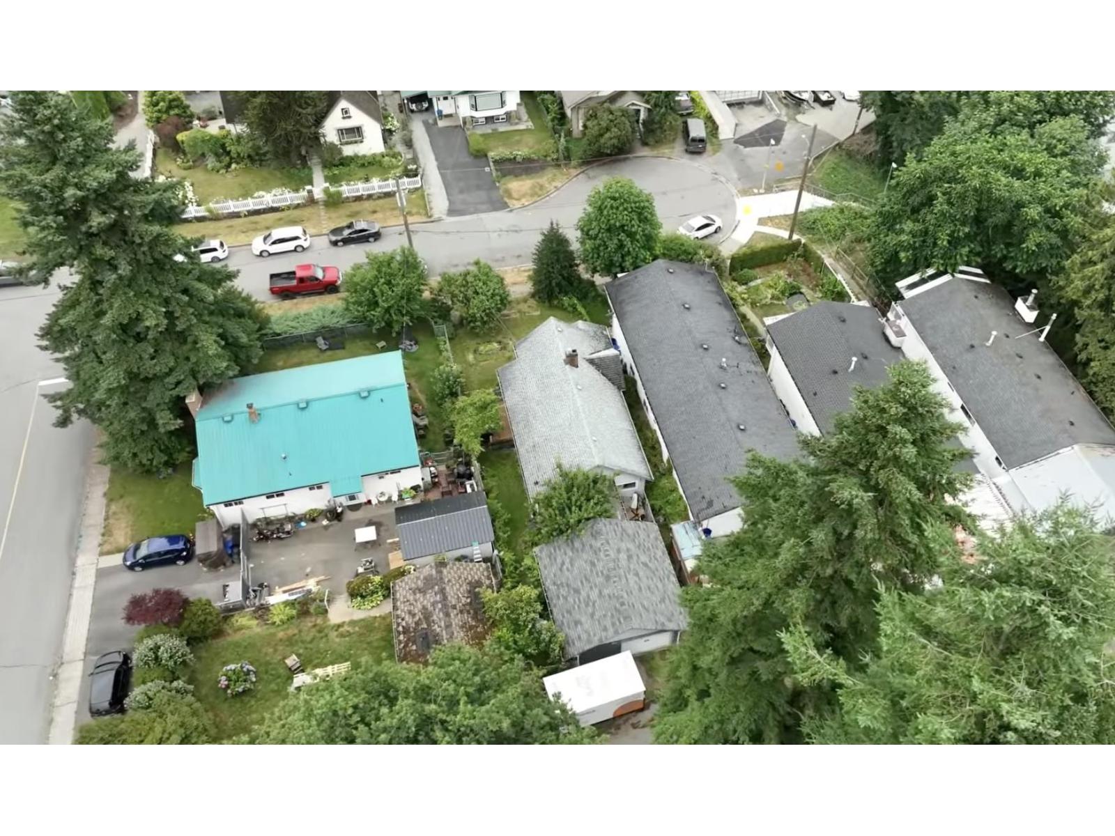 32881 1ST AVENUE Mission British Columbia Canada V2V1E8 3