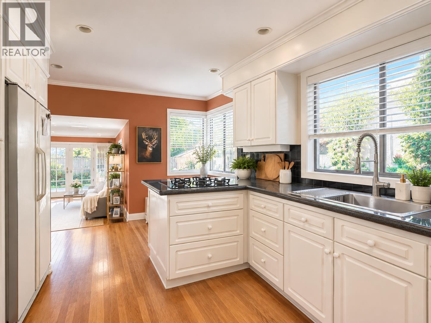 9560 GLENDOWER DRIVE