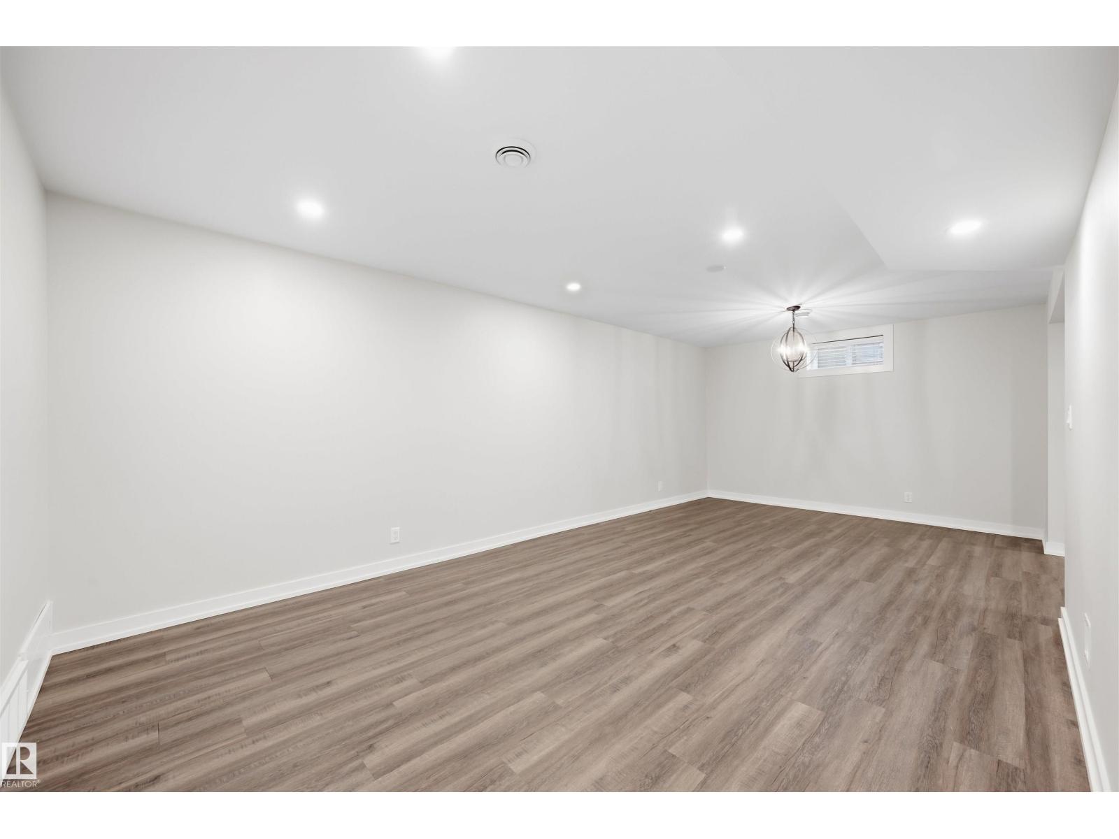 8914 162 St Nw, Edmonton, Alberta  T5R 2M4 - Photo 42 - E4512065