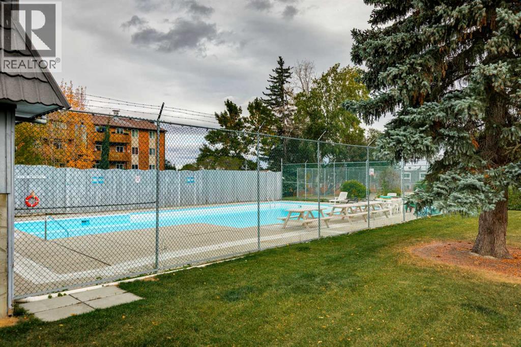 8, 330 Canterbury Drive SW, Calgary, Alberta  T2W 1H6 - Photo 20 - A2348971