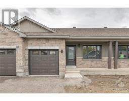 102 SEABERT DRIVE, Arnprior, Ontario