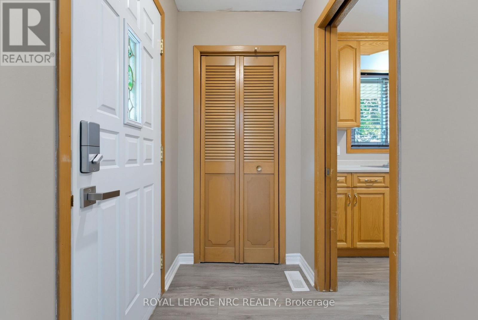 6395 Glengate Street, Niagara Falls, Ontario  L2E 5S5 - Photo 7 - X13872808