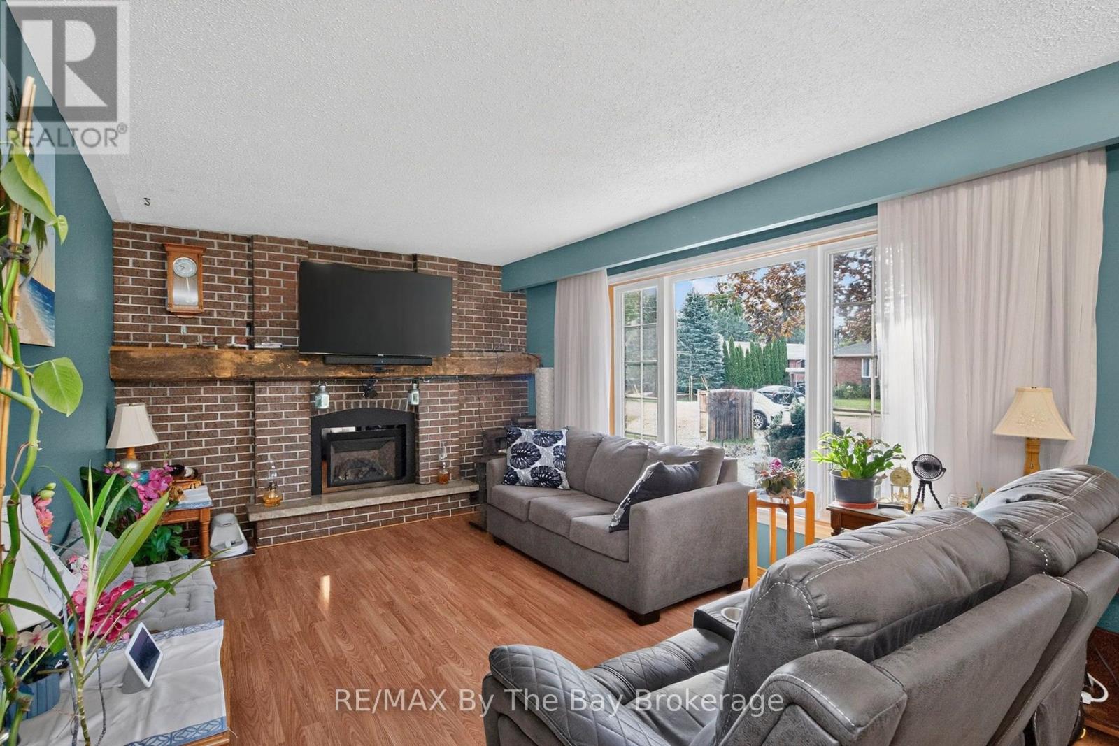 439 Fifth Street, Collingwood, Ontario L9Y 1Y4 - Photo 6 - S13872868